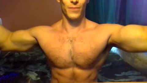 Snapshot of tom90ukx chatting on 09/17/25, 01:24 tom90ukx online show from 09/17/25, 01:24