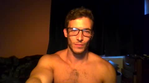 Snapshot of tom90ukx chatting on 09/26/25, 05:39 tom90ukx online show from 09/26/25, 05:39