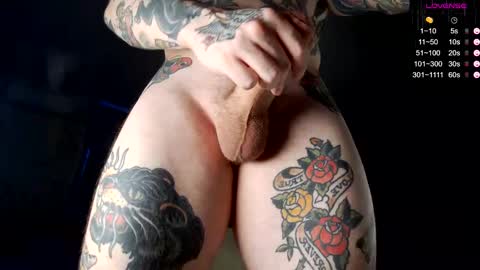 Snapshot of tom__ice chatting on 02/14/25, 02:07 tom__ice online show from 02/14/25, 02:07