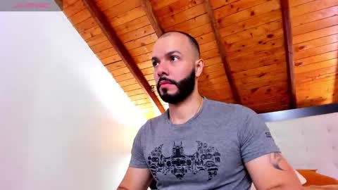   online show from 10/04/25, 12:58