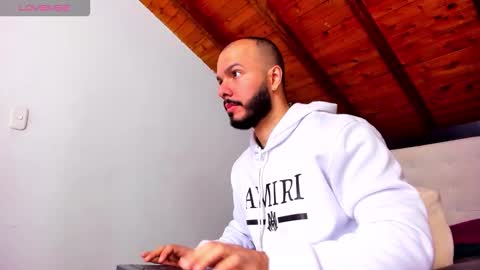   online show from 03/22/26, 12:41