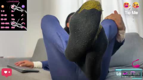 Snapshot of tom_blunt96 chatting on 11/05/25, 06:08 TOM online show from 11/05/25, 06:08