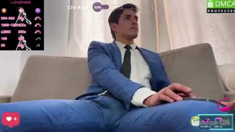 Snapshot of tom_blunt96 chatting on 07/15/26, 06:13 TOM online show from 07/15/26, 06:13