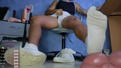 Tom online show from 04/11/26, 12:48