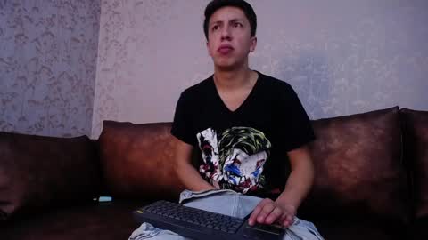 Snapshot of tom_marshall chatting on 04/10/26, 08:13 Tom online show from 04/10/26, 08:13