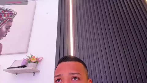 Tom muscle1 online show from 09/26/25, 11:58