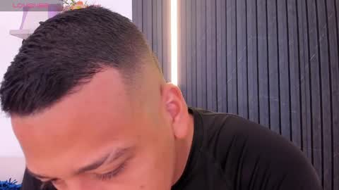 Tom muscle1 online show from 09/30/25, 11:59