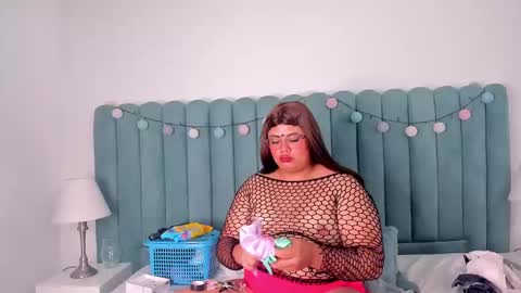 Tom Silver  online show from 01/28/25, 01:39