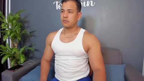 Tom Sin online show from 12/14/24, 09:02