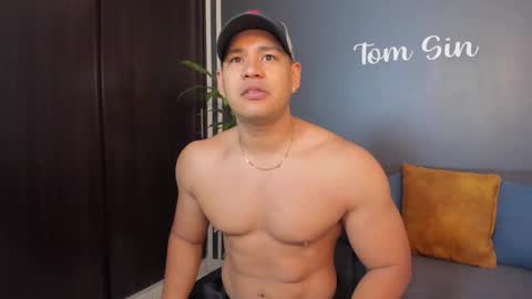 Tom Sin online show from 01/18/25, 12:57