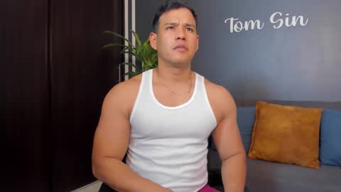 Tom Sin online show from 03/07/25, 06:54