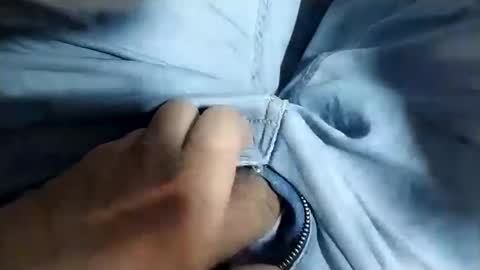 Snapshot of tomas_cum69 chatting on 03/10/25, 10:45 Tomas online show from 03/10/25, 10:45