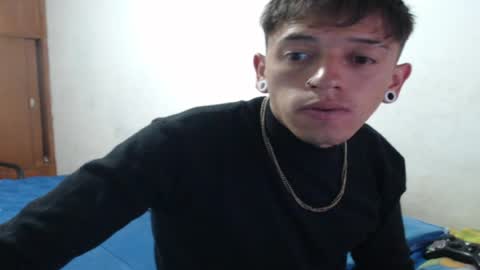 Snapshot of tomas_turbado_ chatting on 03/27/26, 08:20 tomas_turbado_ online show from 03/27/26, 08:20