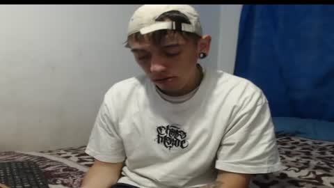 Snapshot of tomas_turbado_ chatting on 07/28/26, 05:14 tomas_turbado_ online show from 07/28/26, 05:14