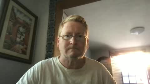 Snapshot of tomascausa chatting on 12/11/24, 03:26 Hola online show from 12/11/24, 03:26