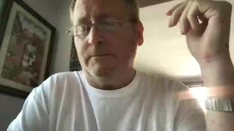 Snapshot of tomascausa chatting on 12/12/24, 07:04 Hola online show from 12/12/24, 07:04