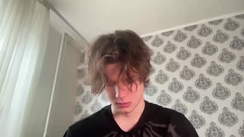 Snapshot of tomassdickpick chatting on 03/21/26, 09:47 Tomas online show from 03/21/26, 09:47