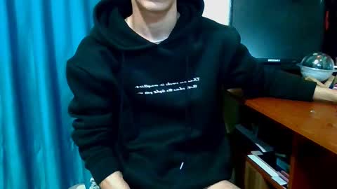 Snapshot of tomastv chatting on 02/22/25, 07:34 tomasTV online show from 02/22/25, 07:34