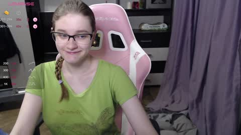 tomato_tease online show from 12/31/24, 01:04