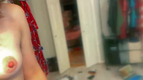 Snapshot of tomboy_titties chatting on 03/28/26, 08:58 tomboy_titties online show from 03/28/26, 08:58