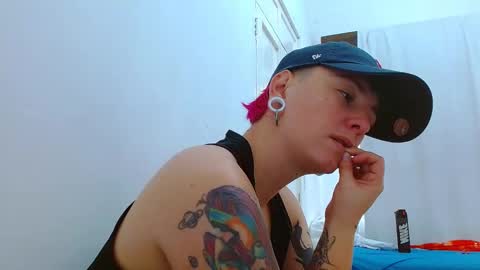 Blue online show from 11/21/25, 12:37