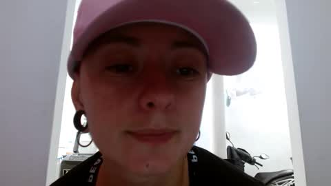 Snapshot of tomboyblue chatting on 03/26/26, 02:55 Blue online show from 03/26/26, 02:55