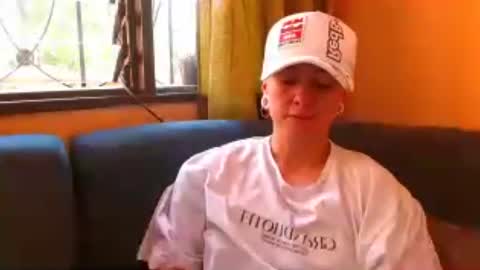 Snapshot of tomboyblue chatting on 06/21/26, 08:11 Blue online show from 06/21/26, 08:11