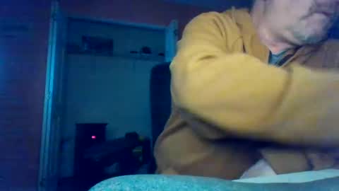 tomcat4848 online show from 02/02/25, 11:40