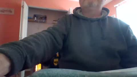 tomcat4848 online show from 02/10/25, 05:52