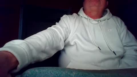 tomcat4848 online show from 09/26/25, 10:30