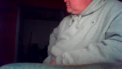 Snapshot of tomcat4848 chatting on 04/20/26, 02:25 tomcat4848 online show from 04/20/26, 02:25
