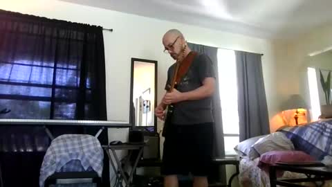 Snapshot of tomcatsawyer chatting on 04/16/26, 04:41 sirmuggsalot online show from 04/16/26, 04:41