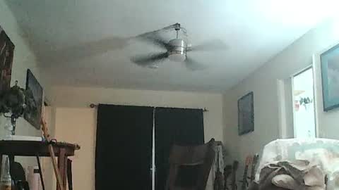 Snapshot of tomcatsawyer chatting on 07/15/26, 01:22 sirmuggsalot online show from 07/15/26, 01:22