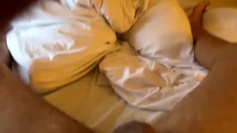 Snapshot of tomcollinsxy chatting on 01/15/25, 03:50 tomcollinsxy online show from 01/15/25, 03:50