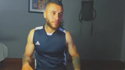 Snapshot of tomdavisxl chatting on 01/18/26, 03:43 tomDavisXl online show from 01/18/26, 03:43