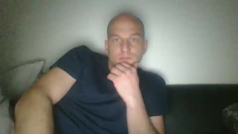 Snapshot of tome55555 chatting on 03/16/26, 10:03 tome55555 online show from 03/16/26, 10:03