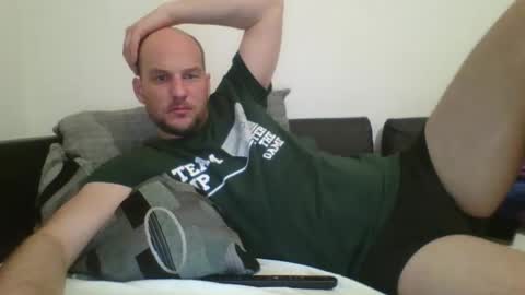 Snapshot of tome55555 chatting on 04/04/26, 09:34 tome55555 online show from 04/04/26, 09:34