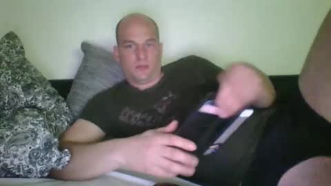 Snapshot of tome55555 chatting on 04/13/26, 08:03 tome55555 online show from 04/13/26, 08:03