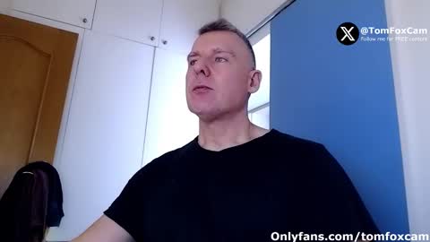 Tom Fox online show from 11/01/25, 10:06