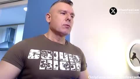 Tom Fox online show from 01/07/26, 05:54