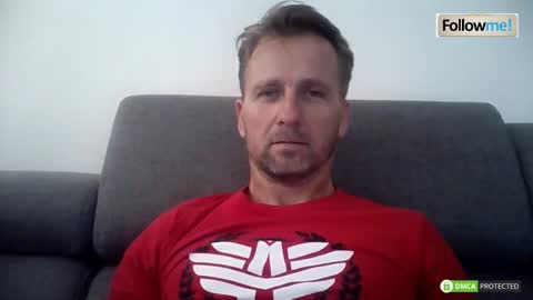 Snapshot of tomhardic chatting on 09/17/25, 11:17 TOM online show from 09/17/25, 11:17