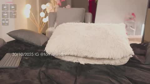  Tomie  online show from 10/30/25, 02:40