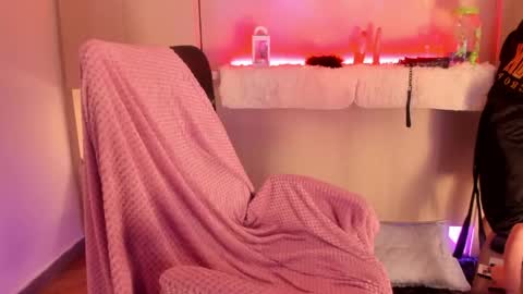 KAELANI online show from 05/10/26, 04:12