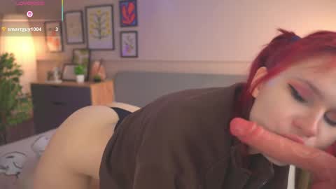 Snapshot of tomiefern chatting on 04/06/26, 02:40 Tomie online show from 04/06/26, 02:40