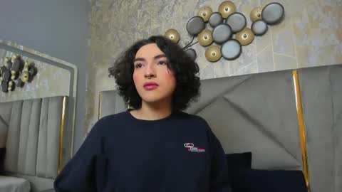   online show from 02/19/25, 11:38