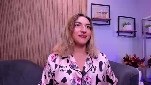   online show from 12/20/25, 09:38