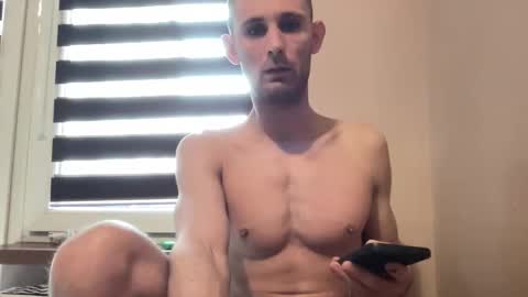 Snapshot of tommi77799 chatting on 02/21/26, 09:10 tommi77799 online show from 02/21/26, 09:10