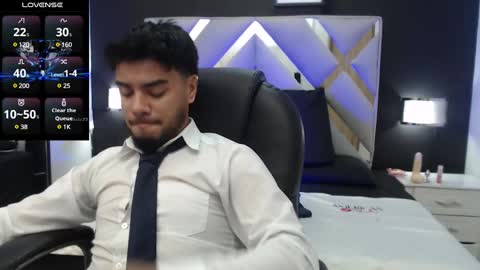 Snapshot of tommidubois1 chatting on 12/19/24, 07:51 tommidubois1 online show from 12/19/24, 07:51