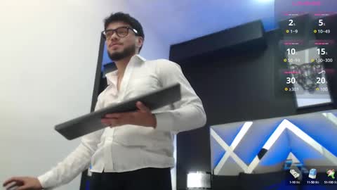 Snapshot of tommidubois1 chatting on 01/03/25, 03:05 tommidubois1 online show from 01/03/25, 03:05