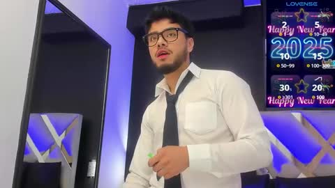 Snapshot of tommidubois1 chatting on 01/08/25, 03:08 tommidubois1 online show from 01/08/25, 03:08